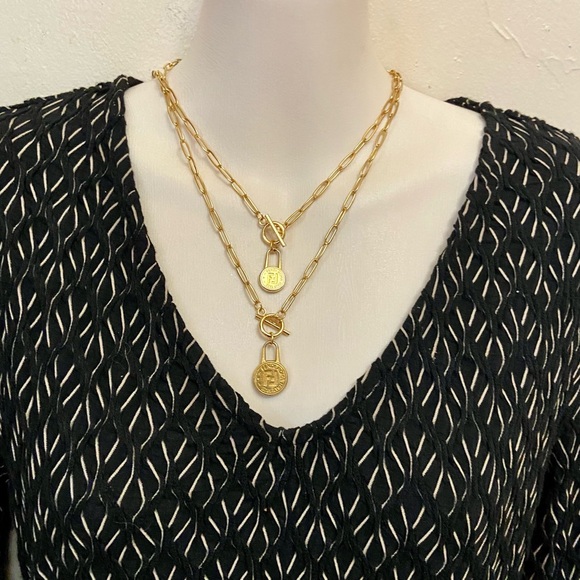 Fendi 18in Gold Plated Chain Necklace (L) - Picture 11 of 12